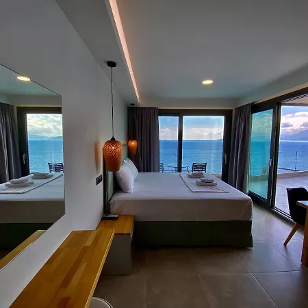 Ostria Aparthotel 2*