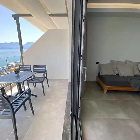 Ostria Hotel apartamentowy Amoudara (Lasithi)