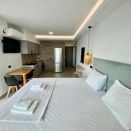 Ostria 2*