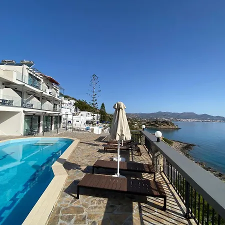 Ostria Aparthotel 2*